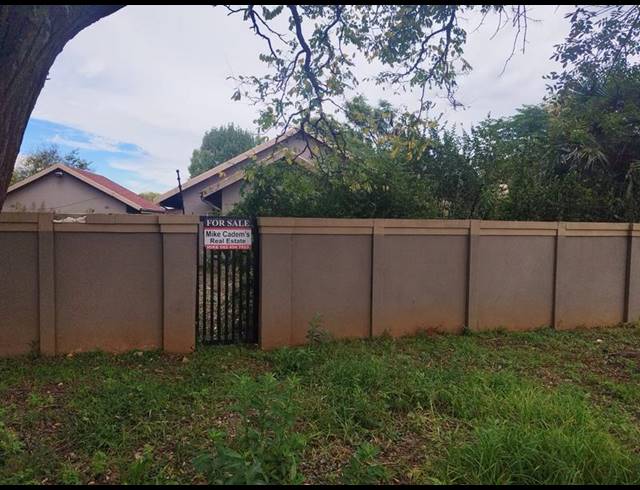 4 BEDROOM HOUSE FOR SALE IN KLIPRIVIER